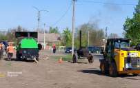 На автодорогах Константиновки работает мини-асфальтный завод «Рециклер»