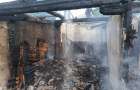 Пожар в Славянске: сгорел частный дом и два автомобиля