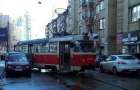A tramway ran off the rails and crashed into Lexus in Kiev