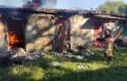 В Константиновском районе возник пожар на территории частного дома 	