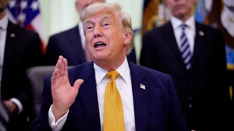 Трамп: удари по НПЗ позбавили Росію контролю над випуском дизпального