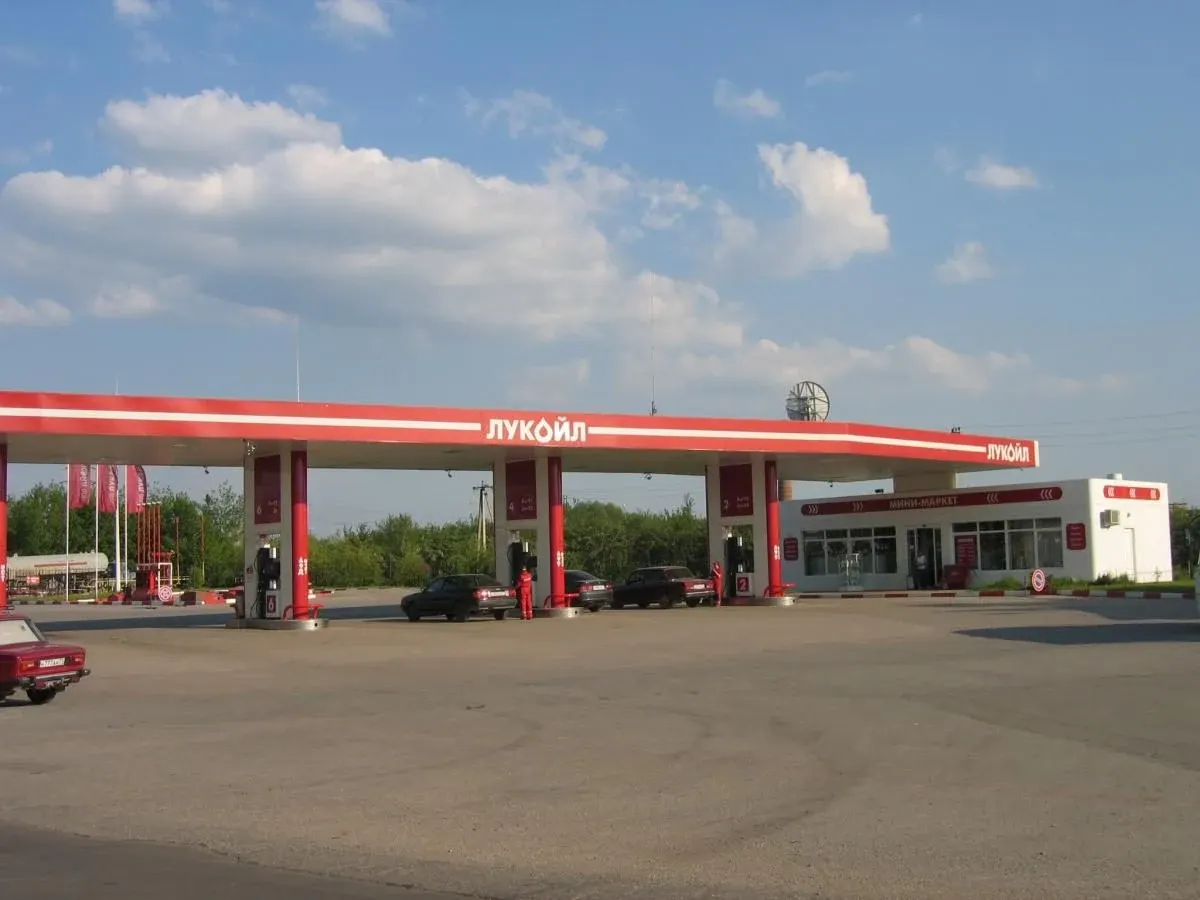 Росія продовжила заборону експорту дизпалива через атаки України