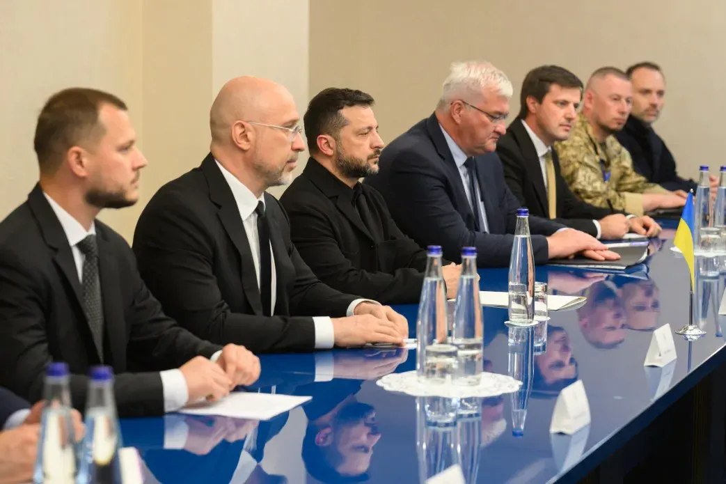 Кишинів: Зеленський, Санду і Дан обговорили енергетику та безпеку