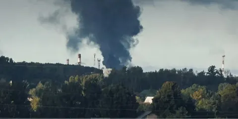 Удари по НПЗ РФ: половина найбільших дизельних заводів скоротила або зупинила ви