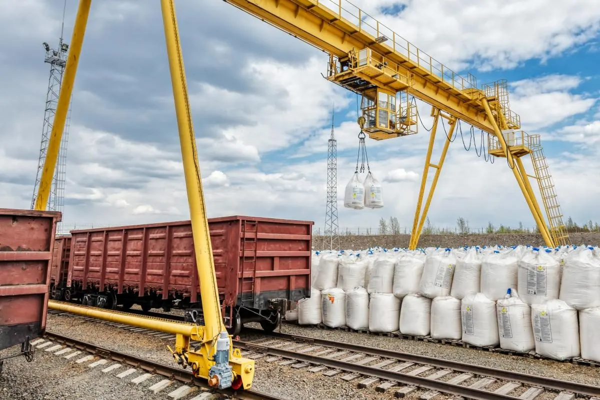 НАДПУ виступає проти підвищення вантажних тарифів УЗ на 30%
