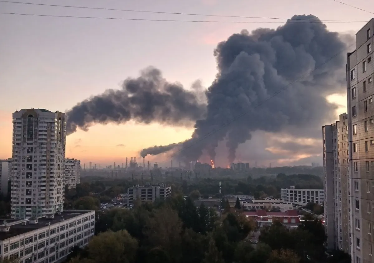 Удар по Московському НПЗ: уражено обидві лінії первинної переробки