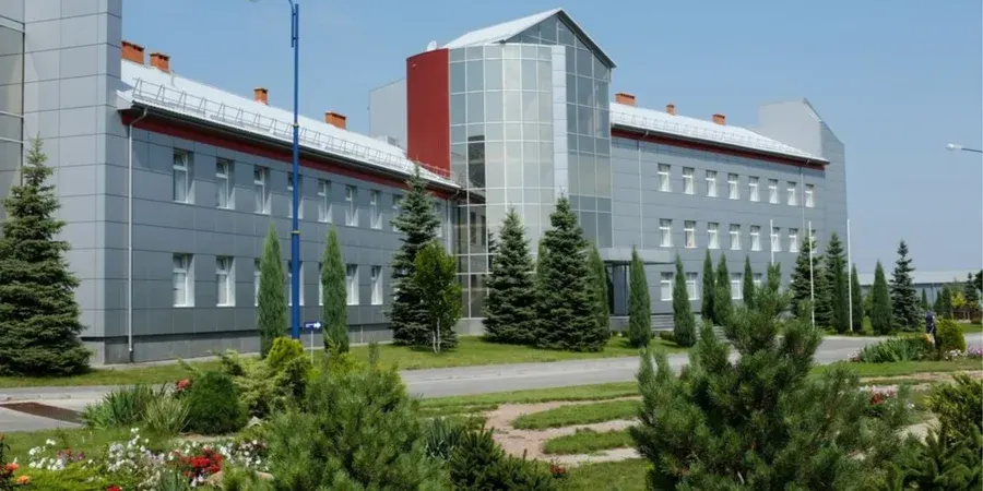 Російський удар знищив завод «Хортиця»: втрати сягнули мільйонів пляшок