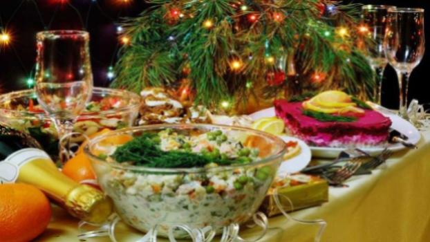 Новый год — 2019: известный шеф-повар поделился рецептами праздничных салатов 