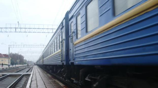 В Мариуполе две «охотницы за металлом» обокрали вагон поезда 