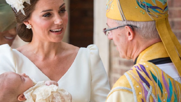 Принц Уильям и Кейт Миддлтон крестили своего третьего ребенка 
