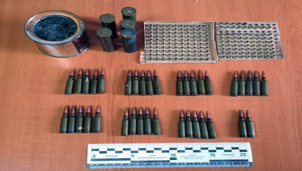 В Мирнограде мужчина «коллекционировал» боеприпасы