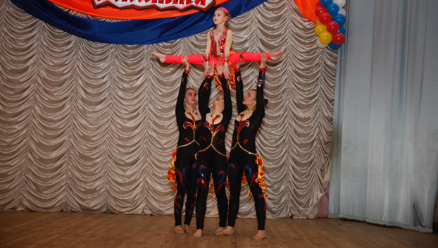 «Карамель» в подарок: В Дружковке устроили незабываемое танцевальное шоу