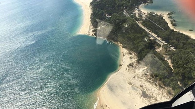 В Австралии 300-метровый участок пляжа за секунды провалился в океан