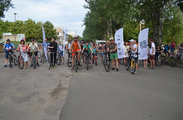 В Константиновке состоялся первый велофестиваль «Крутые педали»