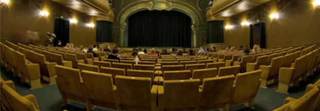 Переселенцы, проживающие в столице, могут бесплатно посетить киевские театры
