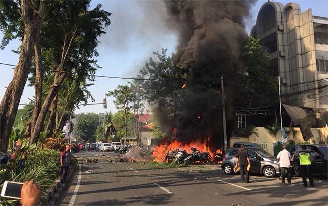 Взрыв на Филиппинах: 2 человека погибли, 37 ранены