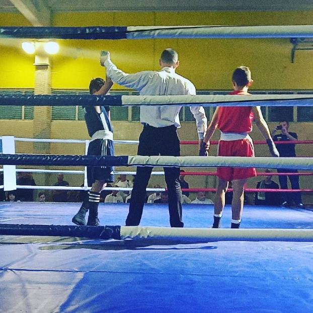 Юный краматорчанин с больной рукой смог выиграть чемпионат Украины по боксу 