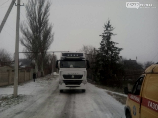 В Ильиновке крупногабаритный грузовик повредил газовую трубу