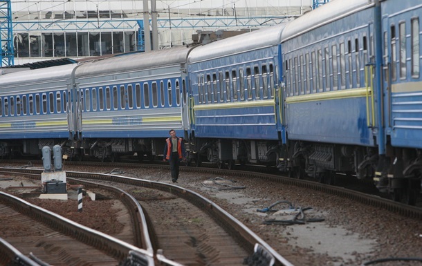 «Укрзализныця» сократила пассажирские перевозки в Россию в пять раз