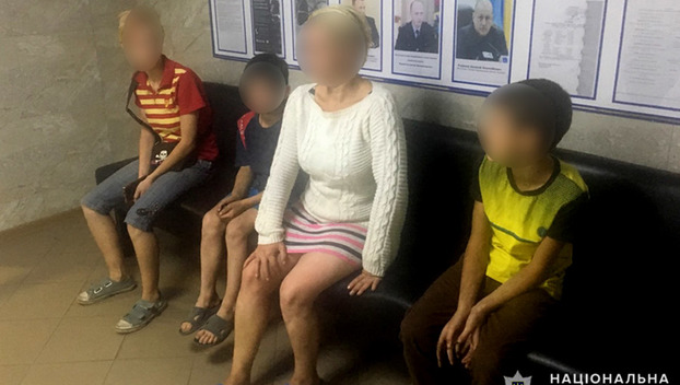 Мирноград: нерадивых учеников родителям пришлось искать с помощью полиции