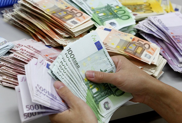 Европейский союз передал Украине транш финансовой помощи в размере 500 миллионов евро