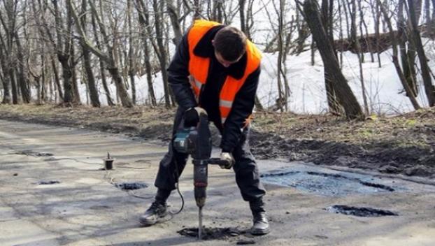  Где в Донецкой области возьмут деньги на ремонт дорог