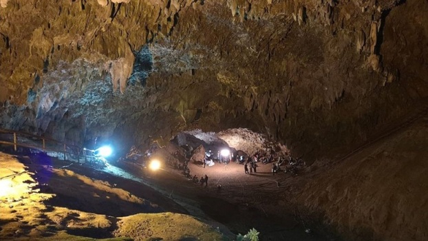 Ставшую знаменитой пещеру в Таиланде, из которой спасли детей, хотят превратить в туристическую достопримечательность