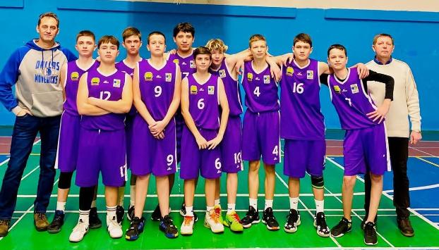 Баскетболісти Дружківки грають у Всеукраїнській юнацькій лізі