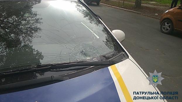 В Волновахе машина патрульной полиции на переходе сбила пешехода 