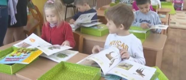 В Мариуполь доставят более 7 тысяч подарочных эконаборов для дошкольников
