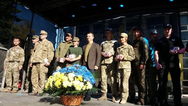 В Покровске ко Дню защитников Украины прошла церемония награждения