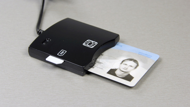 Доброполье получило оборудование для считывания информации с ID-паспортов
