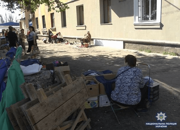 Славянские полицейские провели проверку объектов стихийной торговли