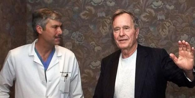 В США застрелили кардиолога экс-президента Буша-старшего