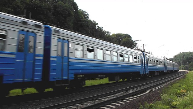 Стали известны печальные подробности смерти женщины под колесами поезда в Дружковке