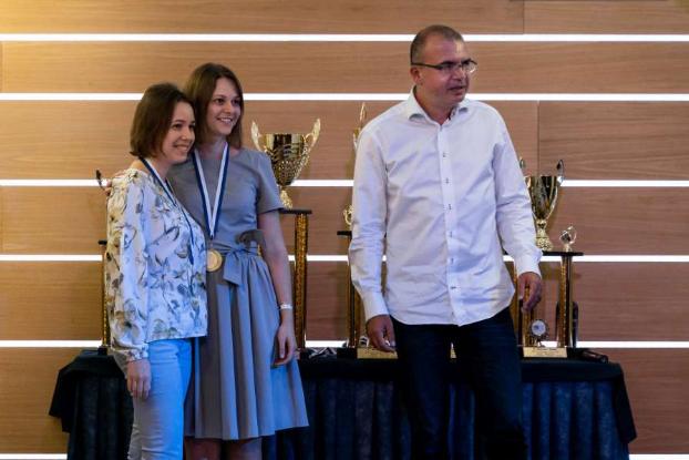 Украинская шахматистка Анна Музычук увезла из Греции  две золотых медали