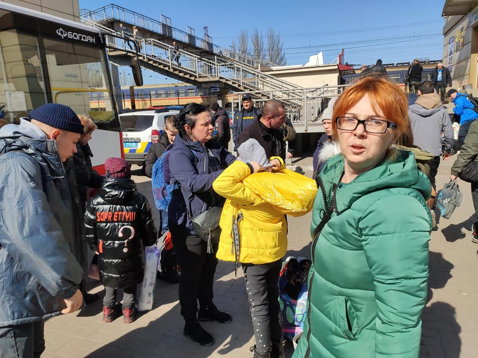 В Донецкой области продолжается эвакуация населения