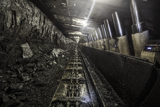 Полиция открыла уголовное дело по факту травмирования горняков на шахте в Покровске