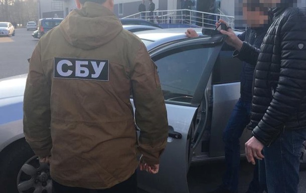 В Чернигове чиновника уличили в воровстве бензина у спасателей