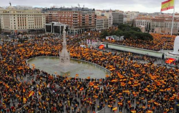 В Мадриде протестовали против переговоров с Каталонией