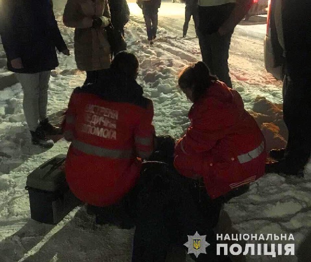 Под Киевом на улице зарезали мужчину