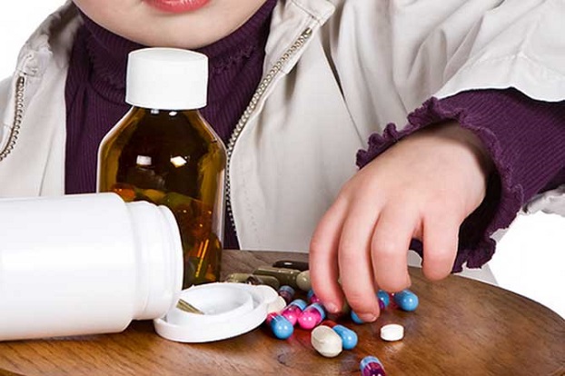 В Славянске 4-летний малыш наглотался таблеток