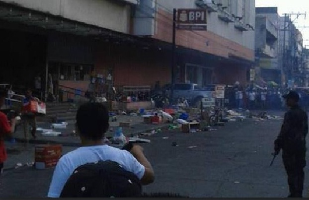 Возле торгового центра на Филиппинах прогремел взрыв — есть жертвы