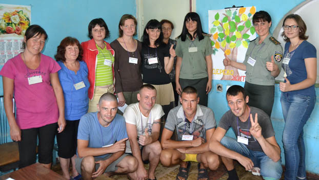 В Мирнограде провели тренинг для посетителей реабилитационного центра