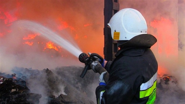 Константиновские подростки сожгли дом 81-летней женщины