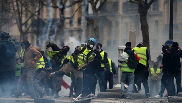 Парижская полиция задержала 179 протестующих 