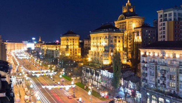 В Киеве продлят пешеходную  часть Крещатика 