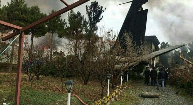 В Иране потерпел крушение грузовой Boeing, 15 погибших