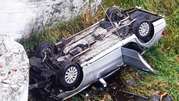 Смертельное ДТП в Черкасской области: Mercedes слетел с моста