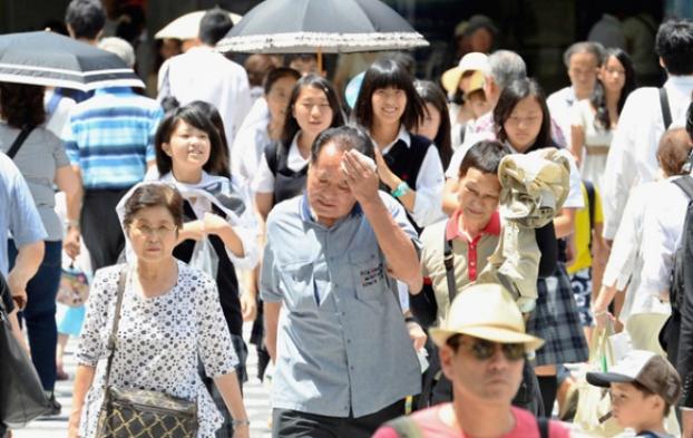 Аномальная жара в Японии стала причиной смерти 30 человек